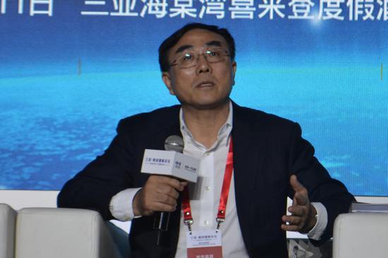 刘纪鹏:妖精问题不解决 明年股市不太乐观